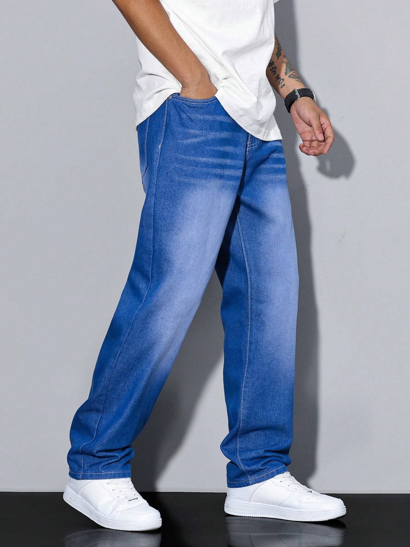 Men's straight leg wide-fit denim jeans