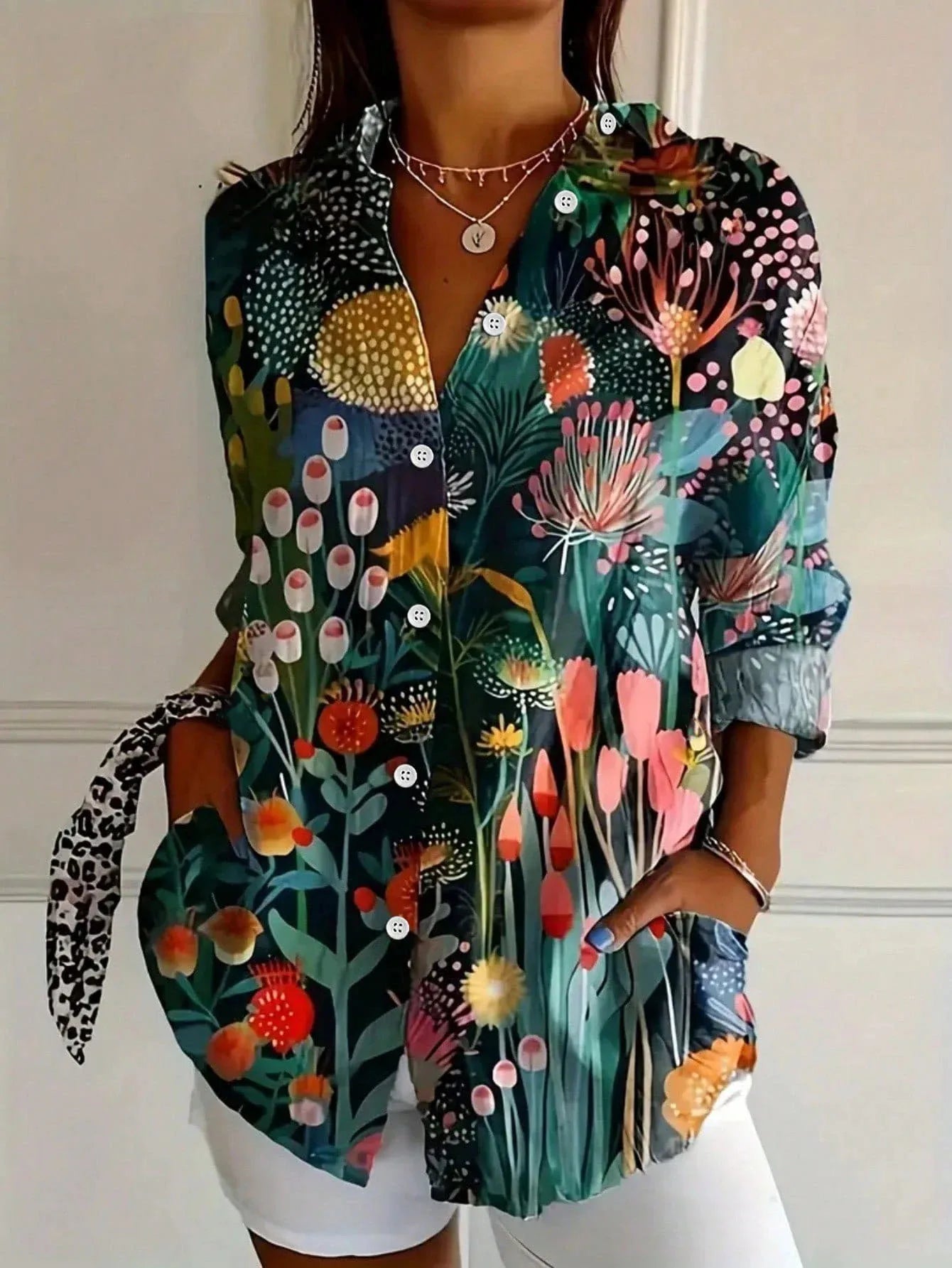 Women's abstract print button-front blouse