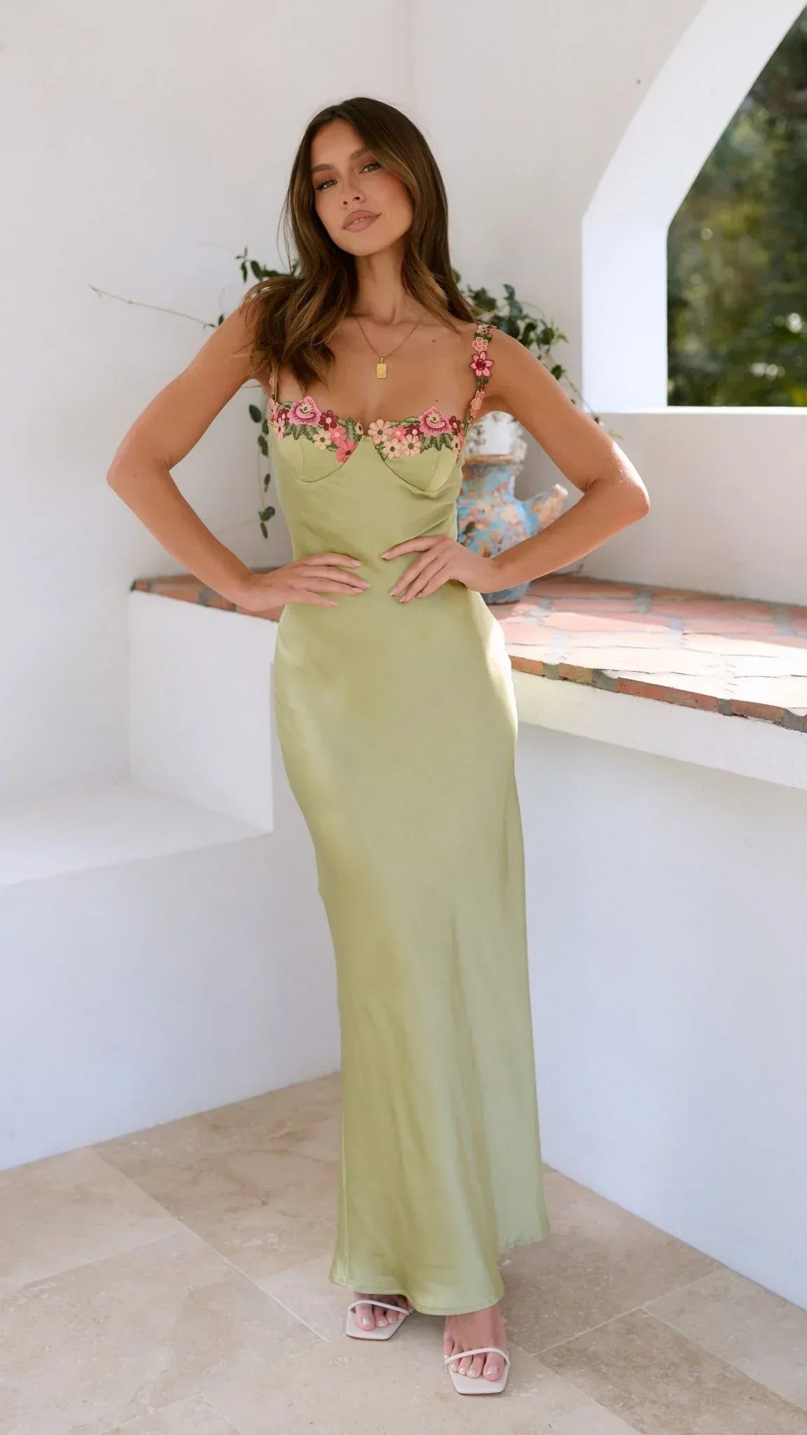 Women's floral strap maxi wedding guest dress
