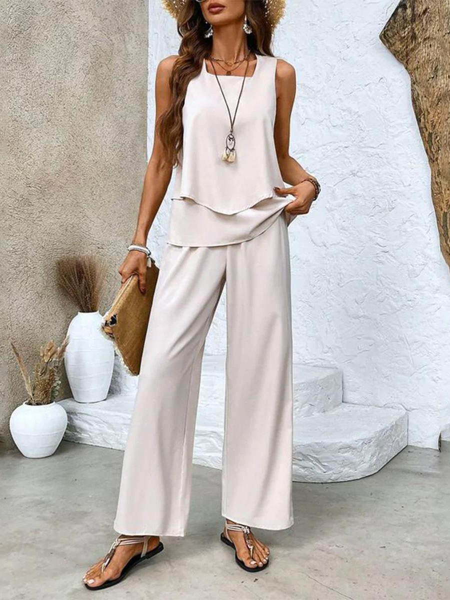 Women's sleeveless layered top trouser set