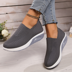 Women's slip-on platform casual sneakers
