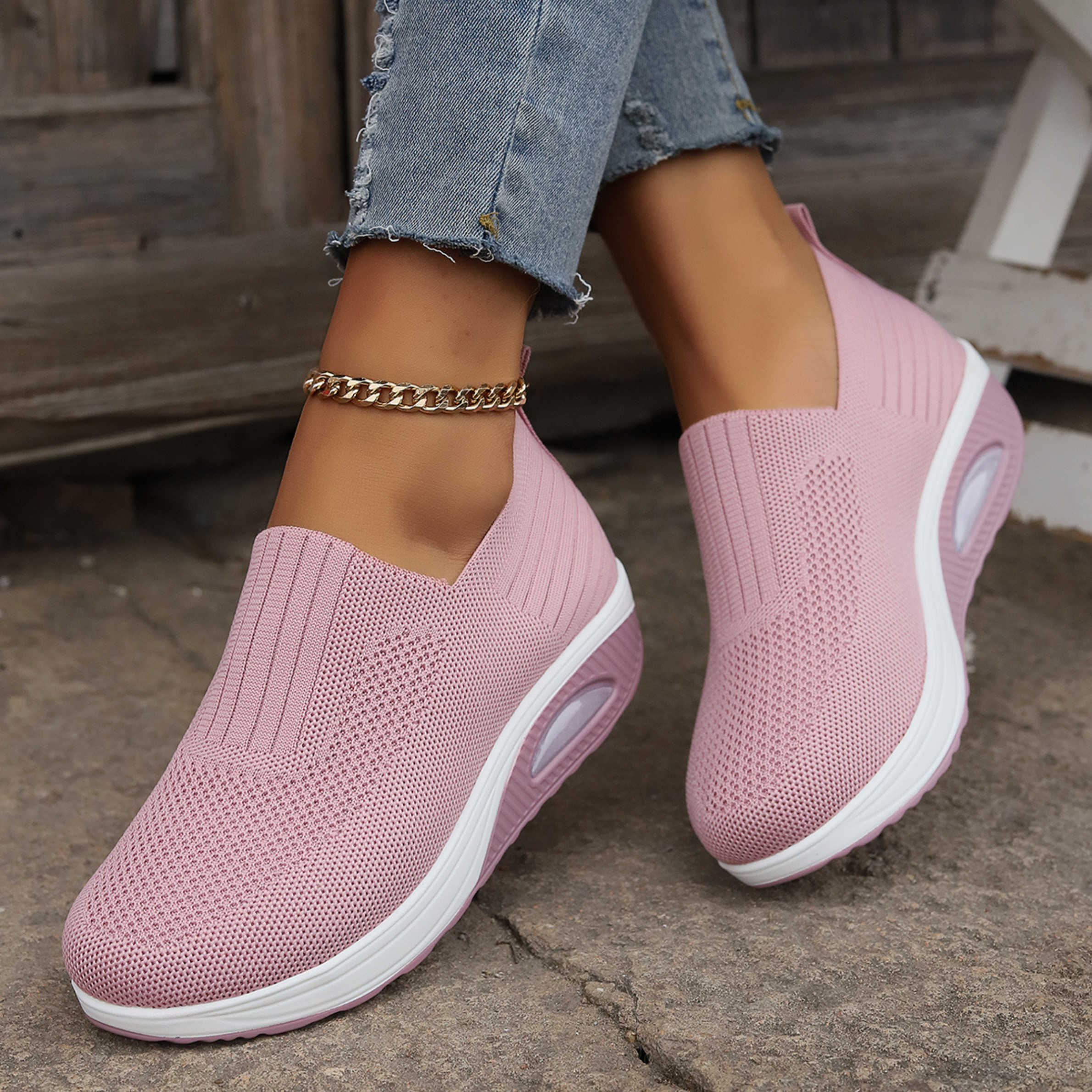 Women's slip-on platform casual sneakers