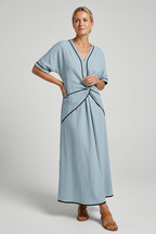 Women's twist-front v-neck maxi summer dress